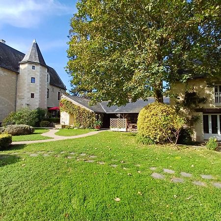 Manoir De L'Abbaye Acomodação com café da manhã Seuilly Exterior foto