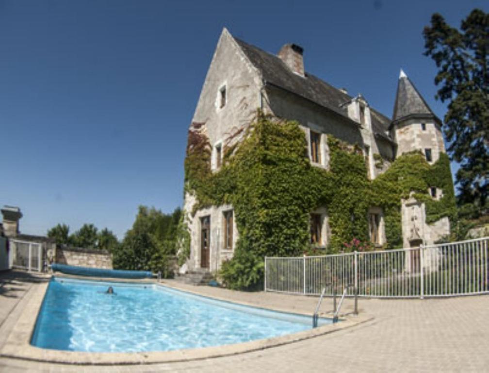 Manoir De L'Abbaye Acomodação com café da manhã Seuilly Exterior foto