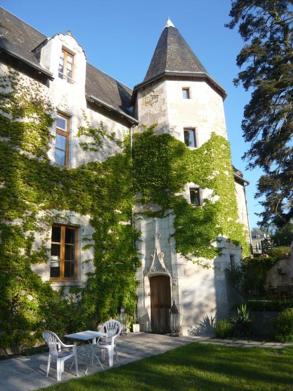 Manoir De L'Abbaye Acomodação com café da manhã Seuilly Quarto foto