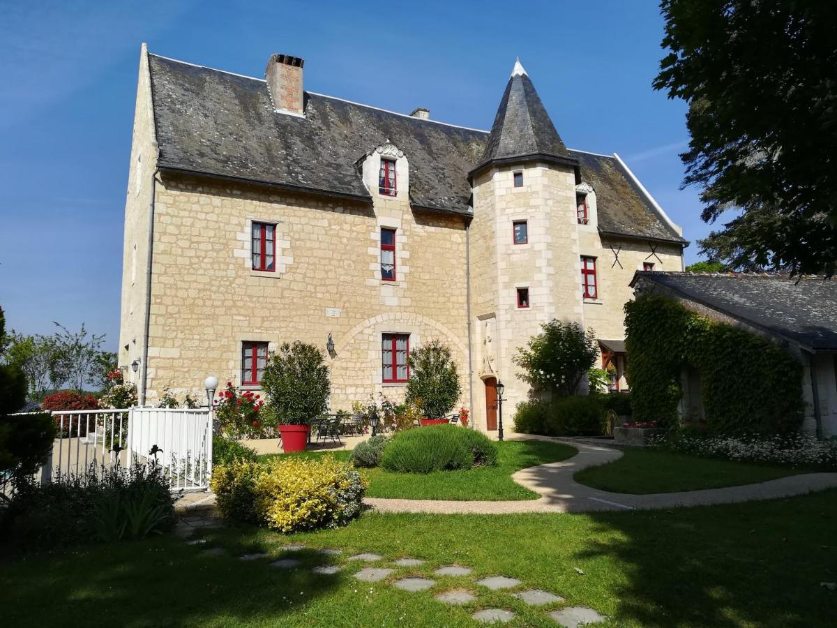 Manoir De L'Abbaye Acomodação com café da manhã Seuilly Exterior foto